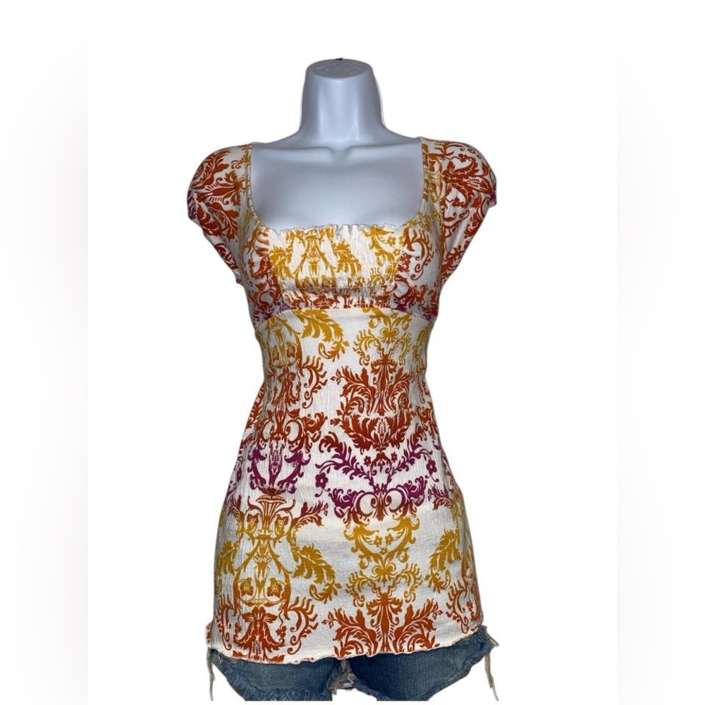 Y2k orange and white paisley patterned babydoll top